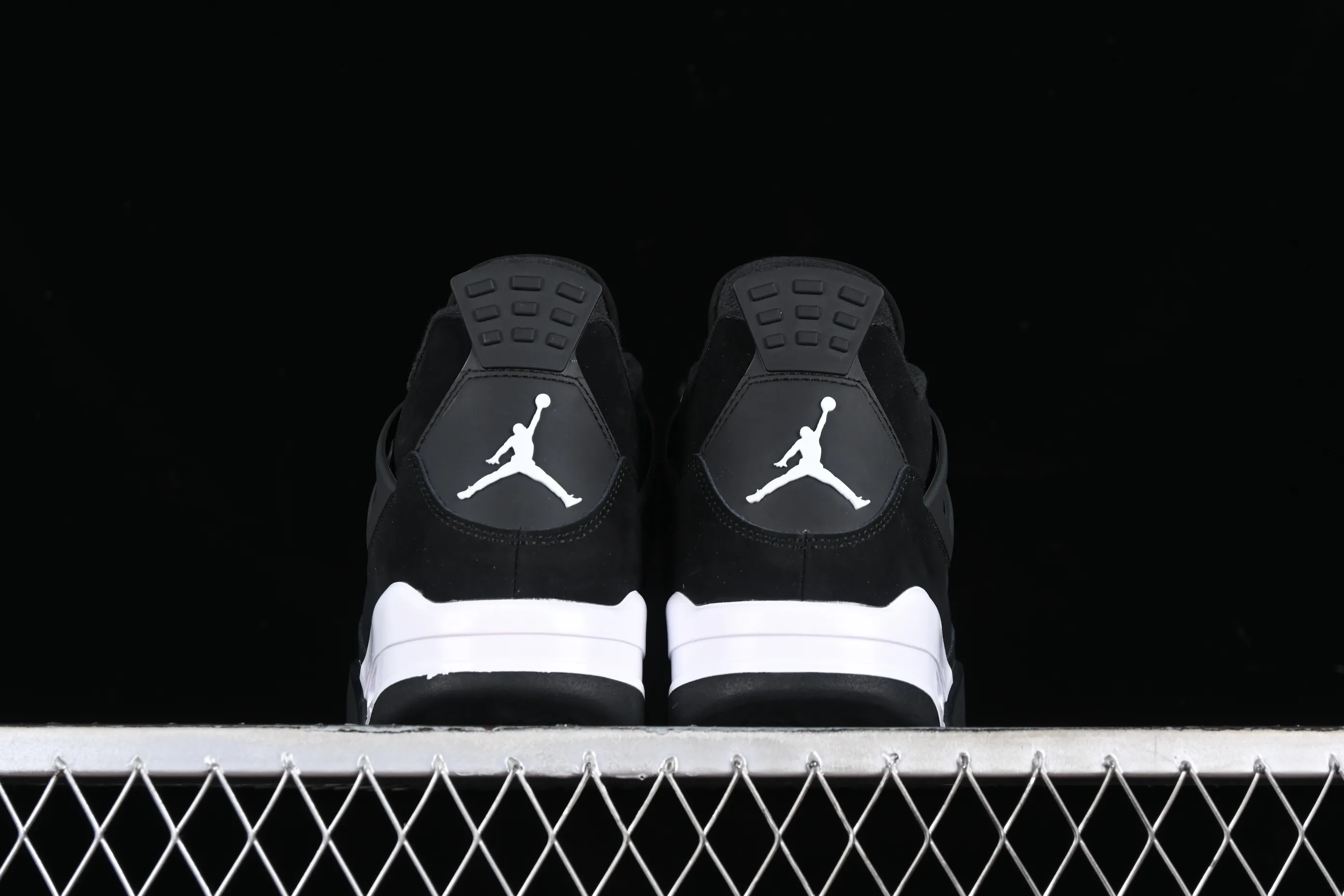All categories Air Jordan Jordan series basketball shoes Air Jordan 4 Air Jordan 4 Retro "White Thunder" AJ4 Joe 4 White Thunder FQ8138-001